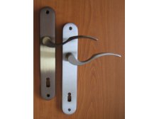 Kování interiérové EVA klika/klika 72 mm klíč bronz DOPRODEJ
